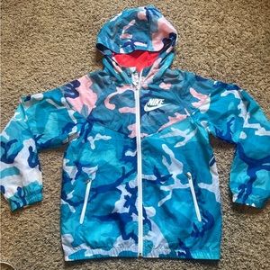 Girls Nike Blue Camoflauge Hooded Windbreaker Jacket Sz. L